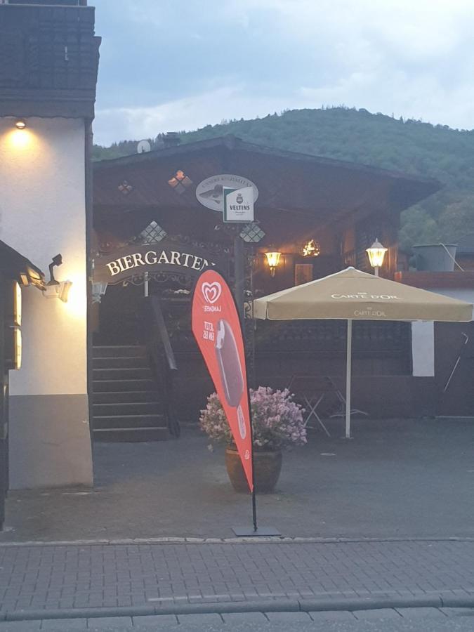 Hotel Restaurant Bauernstube Eschenburg Exterior photo
